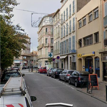Charmant Studio Hyeres Exterior photo