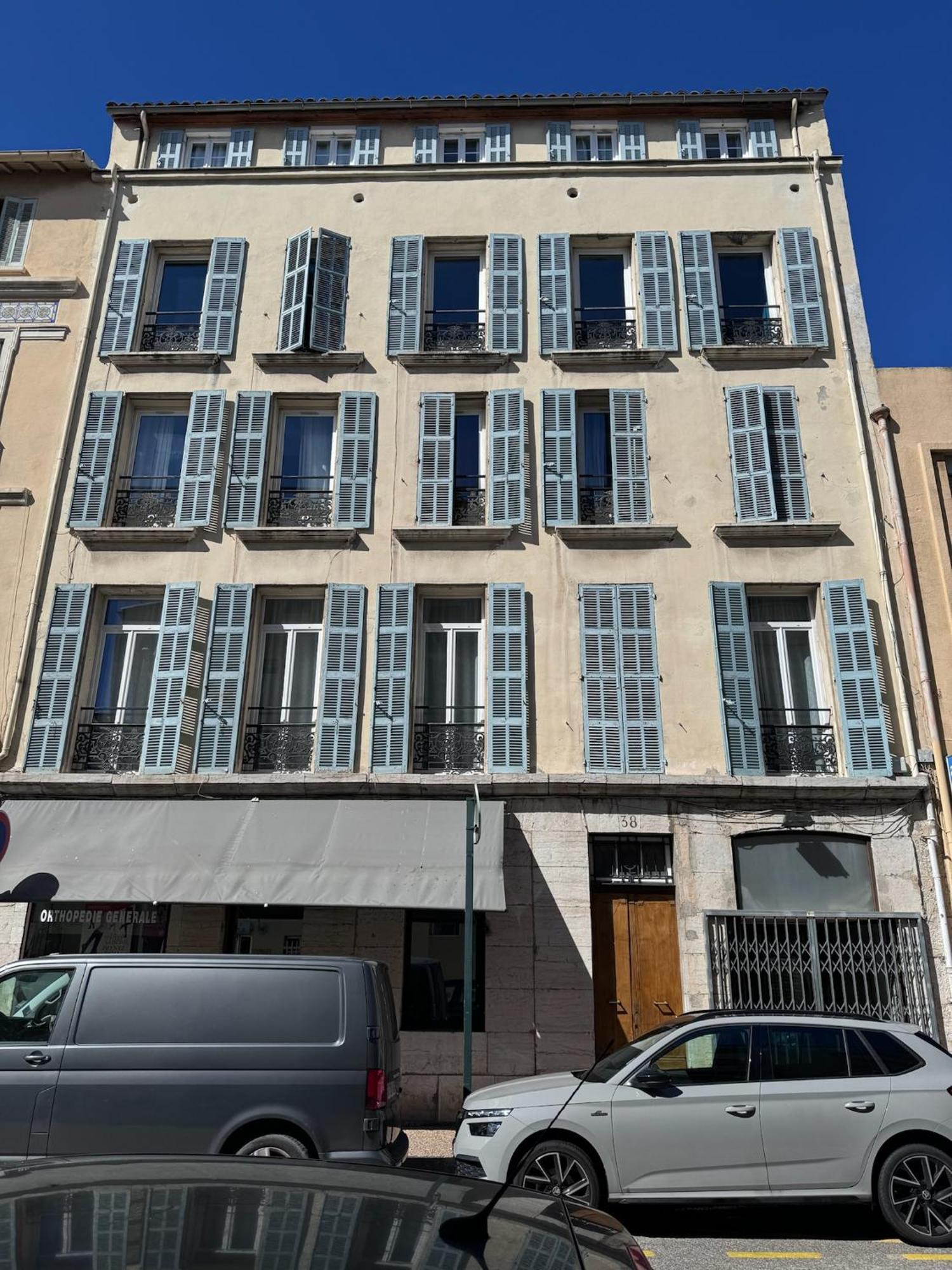 Charmant Studio Hyeres Exterior photo
